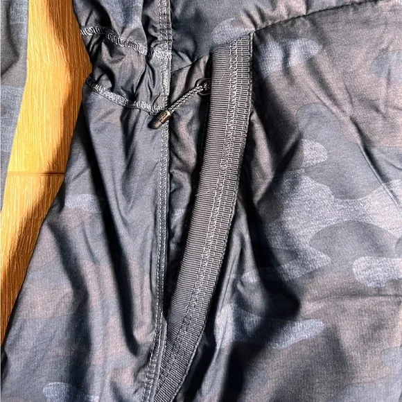 🌟 Lululemon Spring Fling Jacket 🌟 - Picture 11 of 13